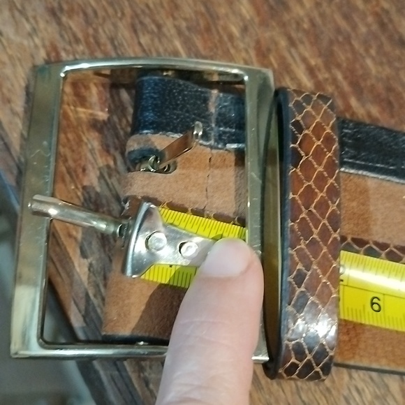 White House Black Market belt 1029FHC1 - Picture 6 of 7